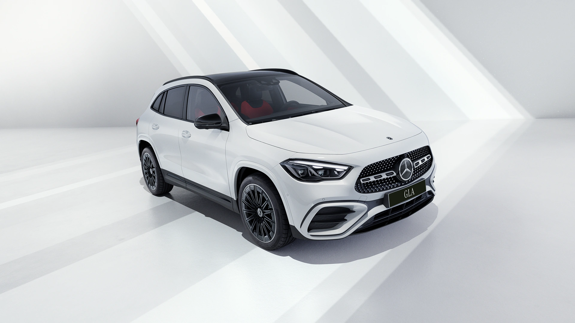 Mercedes-Benz GLA Balts