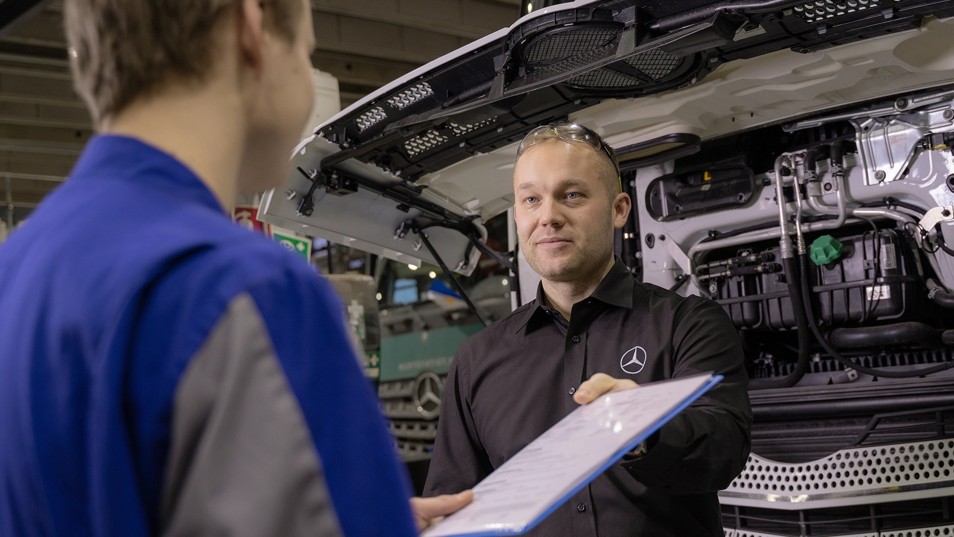 Mercedes-Benz kravas automašīnu apkopes līgums