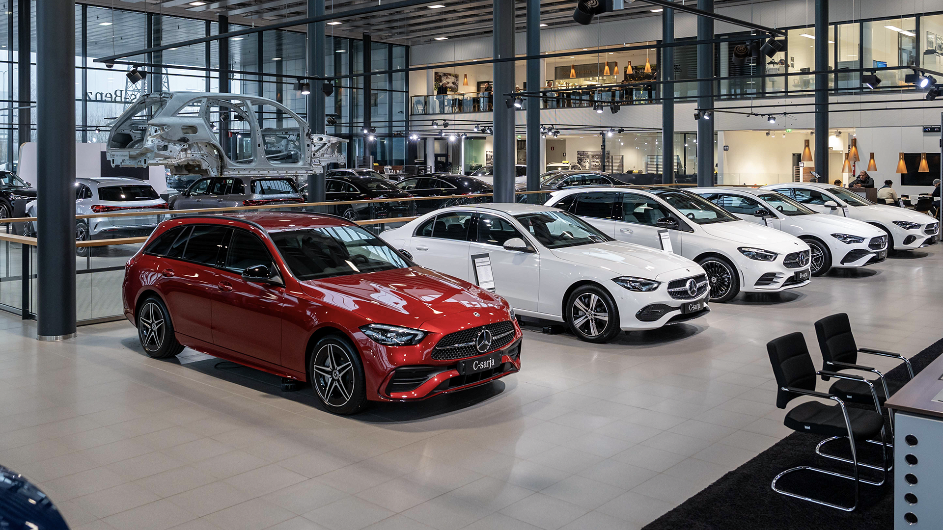 Mercedes-Benz vieglie automobiļi Veho auto salonā