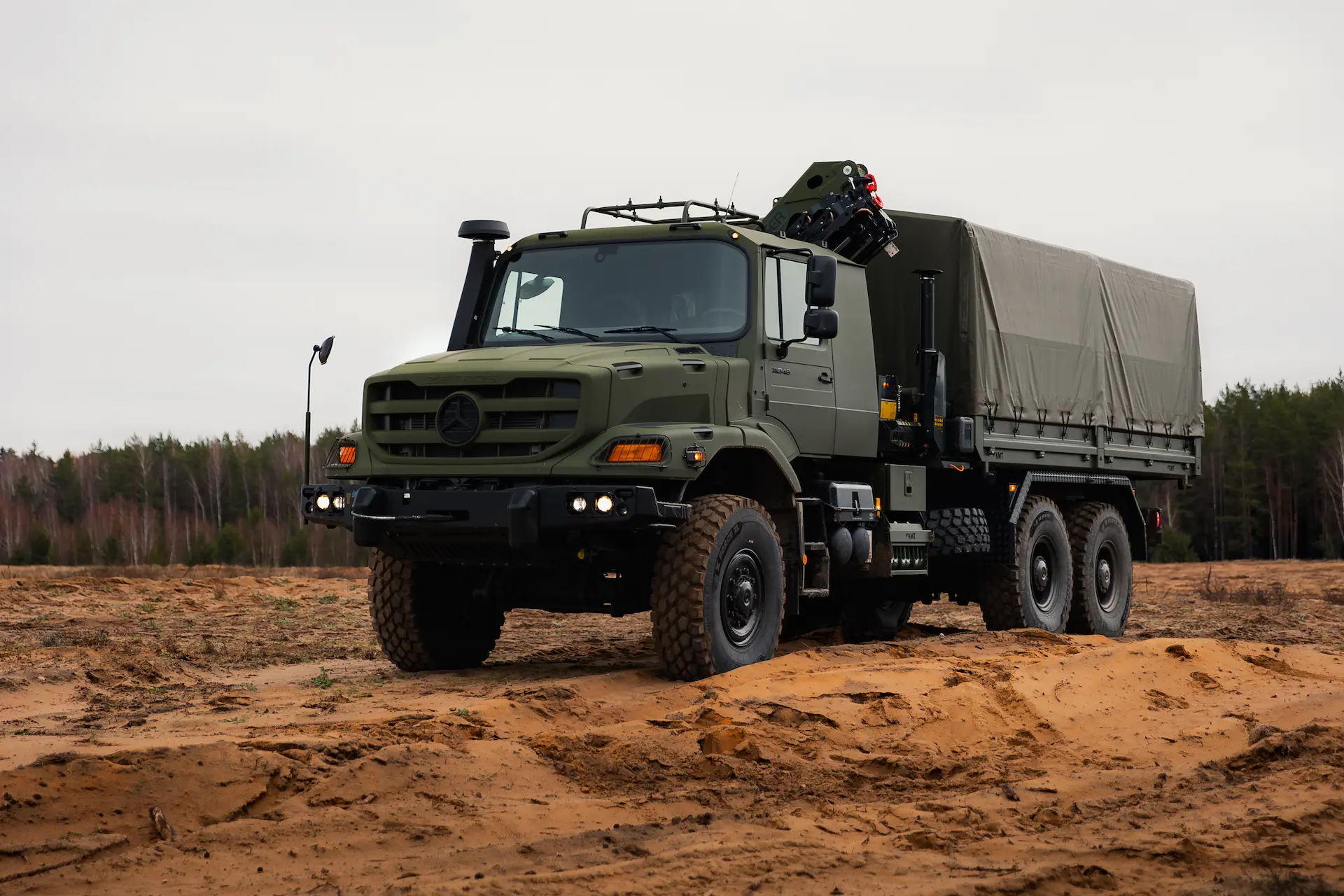 Mercedes-Benz Zetros specializētais militārais transportlīdzeklis