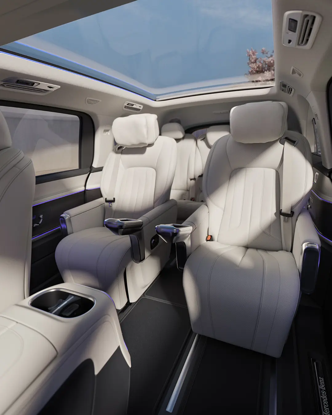 jaunais elektriskais Mercedes Benz VLE salons