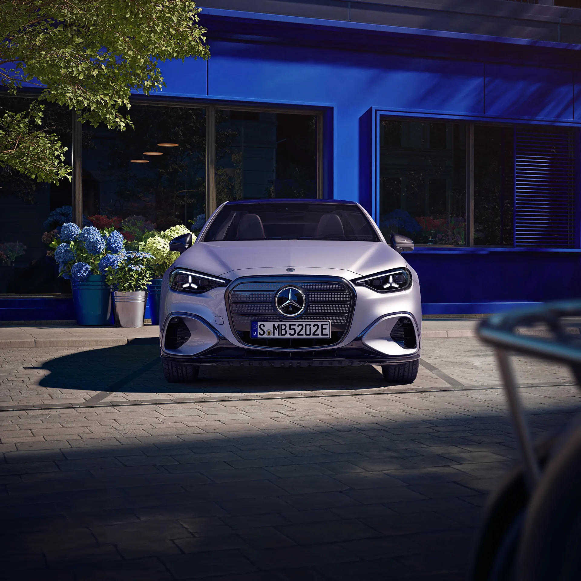 Mercedes-Benz C-klases panorāmas jumts un plašs salons